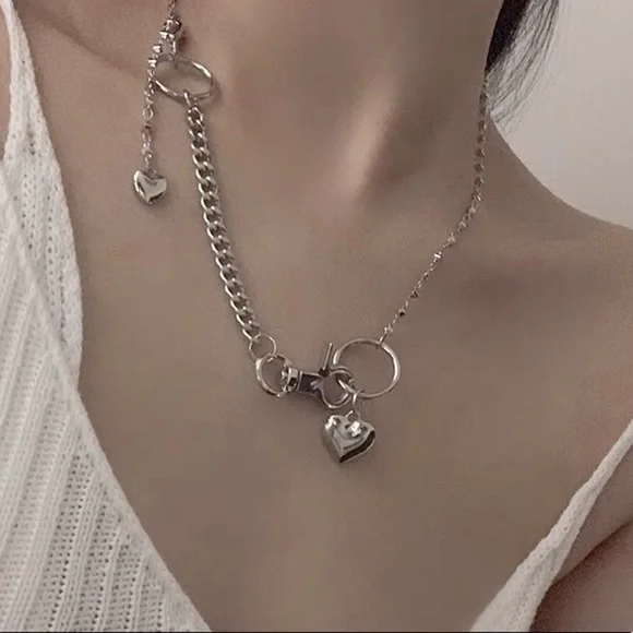 💎Stainless Steel Silver toned Necklace Chain Heart - Picture 3 of 5